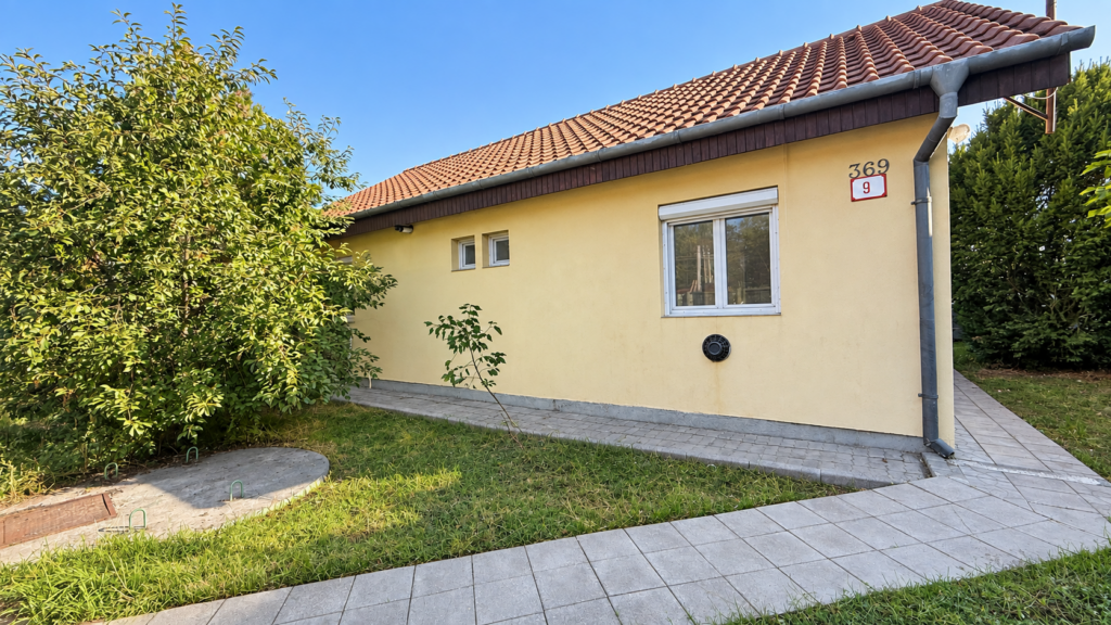 Na predaj 3-izbový rodinný dom v obci Okoč, ul. Podzáhradná – 2